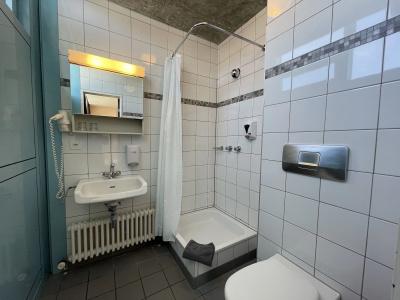 Geneva Hostel - 34