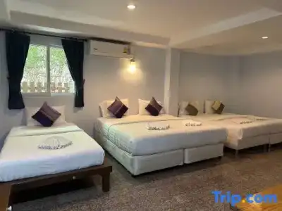 Baan Busaba - 65