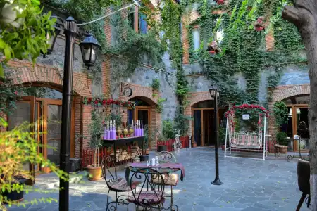 Old Town Sheki - 21