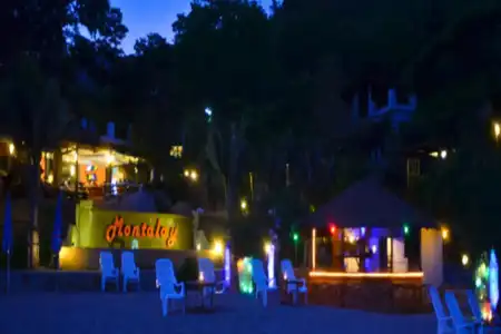 Lub d Koh Tao Tanote Bay - 17