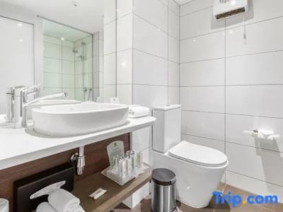 Holiday Inn Queenstown Frankton Road by IHG - 72