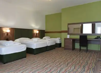 Olive Inn - 1