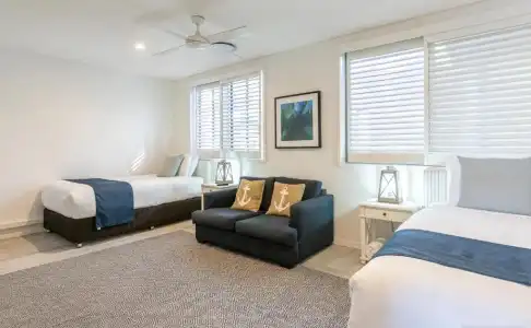 Bay Royal Apartments - 231
