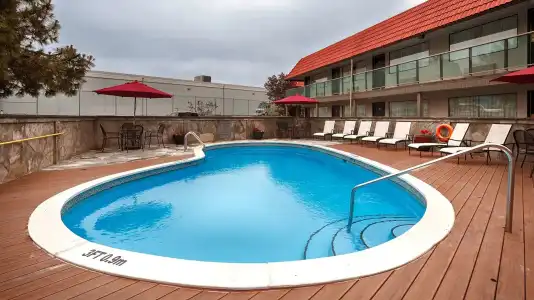 Best Western Plus Burnaby - 17