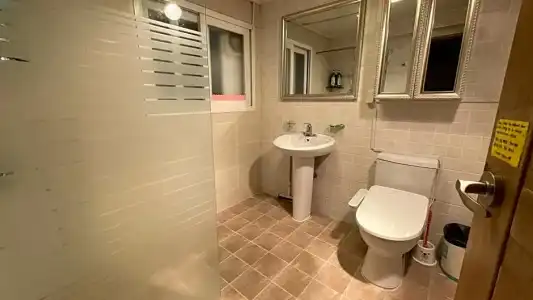 Hongdae Style Guesthouse - 115