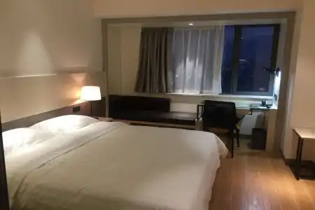Yes Inn - 5