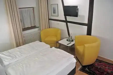Hotel-Restaurant Goldenes Lamm - 61