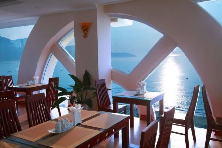 BlueSun Danang Beach - 26