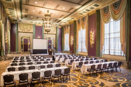 Hilton Cincinnati Netherland Plaza - 46