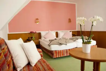Stadthotel - 15
