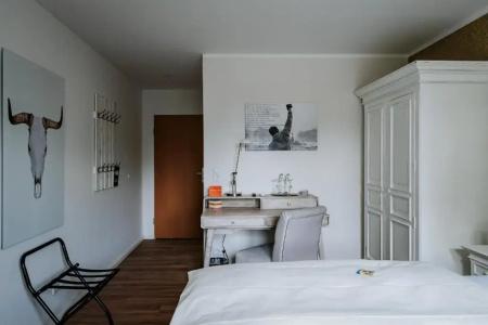 Robrooks Garni - 45