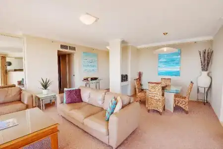 Contessa Holiday Apartments - 39