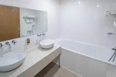 DoubleTree by Hilton Manchester - Piccadilly - 9