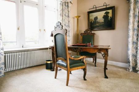 Kronenschlösschen - 53