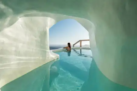 Cocoon Suites - 273