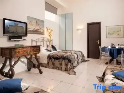 Roma Central Guest House - 33