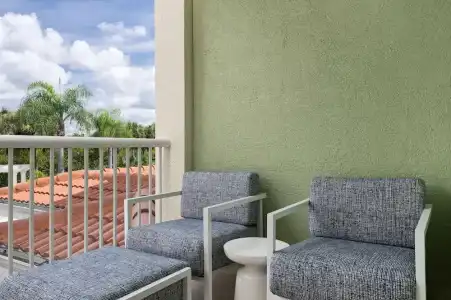 DoubleTree Suites by Hilton Naples - 155