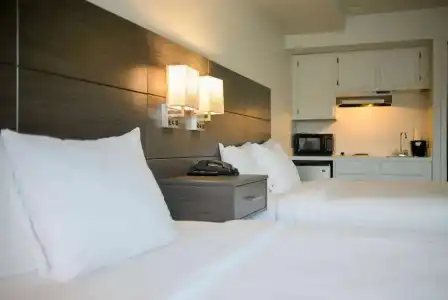 Baymont by Wyndham Bellingham - 58