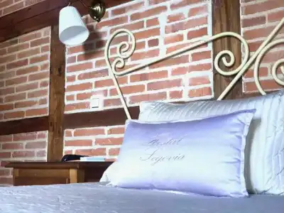 Hostal Segovia - 22