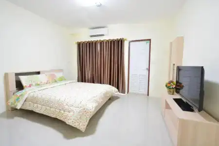 42 Place Service Apartment - 22