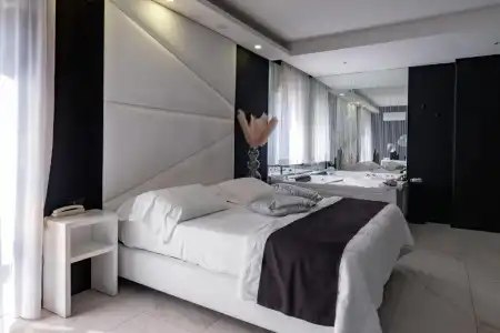 Reggia Suite Spa - 89