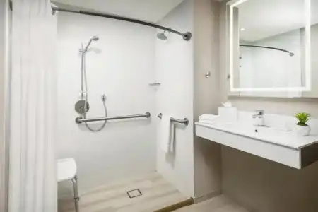 Acqua Bay Luxury Apartments - 66