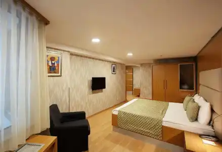 Gallery Residence & - 88