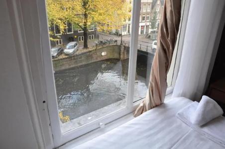 Amsterdam Inn - Digital Access - 46