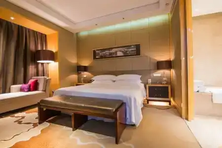 Sheraton Zhenjiang - 106