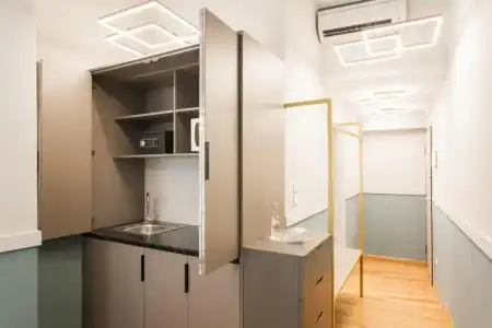 Step One | Luxury Suites Right in the Heart of Acropolis Next to Metro Station - 94