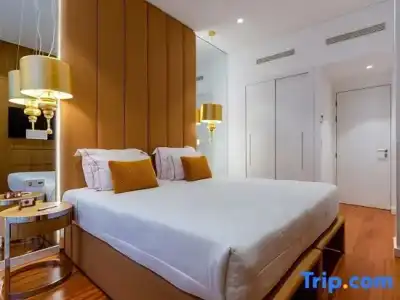 The 7, Suites, Studios & Apartments - 31