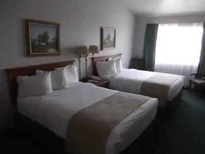Garden Inn and Suites - 4