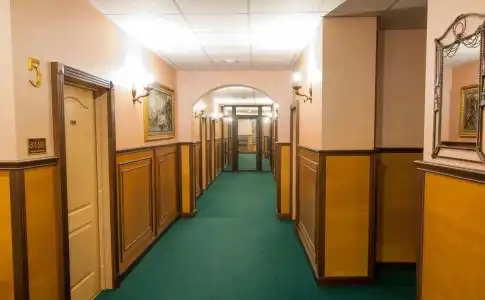 Premier Palazzo - 16