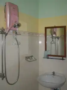 Bun Kao Guest House - 8