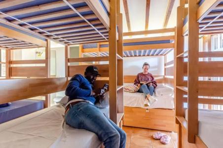 Urban Hostel Palma - Albergue Juvenil - Youth Hostel - 63