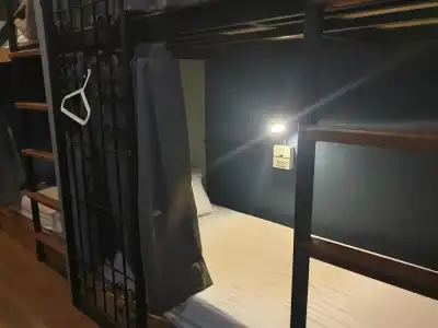 Silom Space Hostel - 5