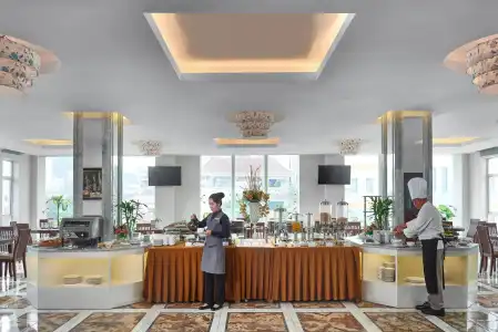 Phnom Penh Katari - 27