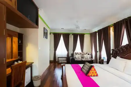 Okay Palace - 107