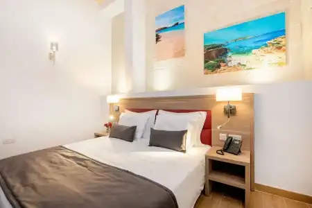 Georges Boutique Living - 35