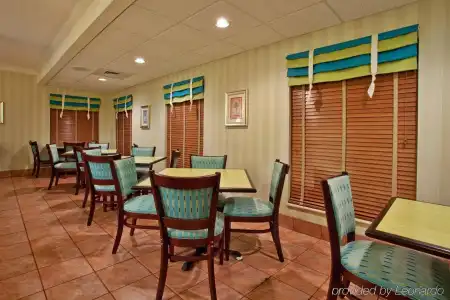 Holiday Inn Express Saint Simons Island by IHG - 23
