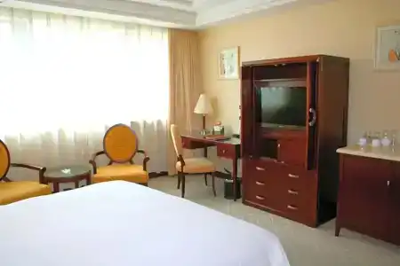 Mercure Shanghai Royalton - 40