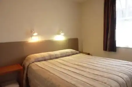 Colonial Inn Motel - 18