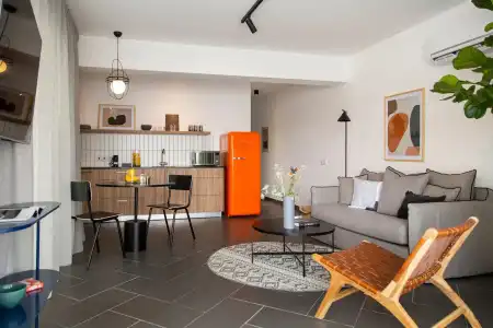 LIV Urban Suites - 15
