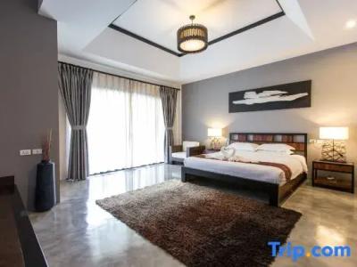 Sannot Riverside Boutique - 111