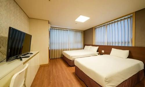 Aventree Yeouido - 33