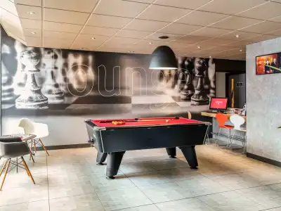 ibis Bourges - 21