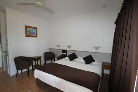 The Colonial Rose Motel - 5