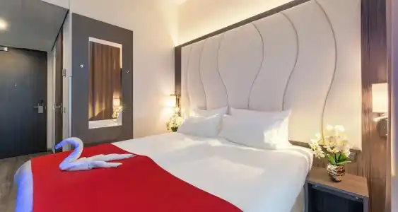PLAZA Premium Almere - 75