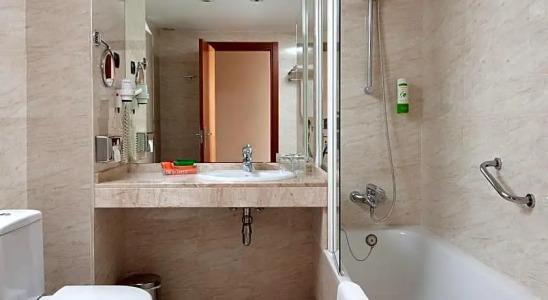 Sercotel Cornellà Barcelona - 80