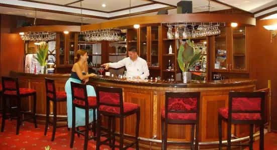 Royal Atlantis Beach - 22